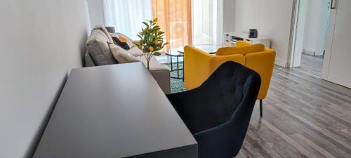 Lakatamia Apartment | Zinas modern flat Nicosia