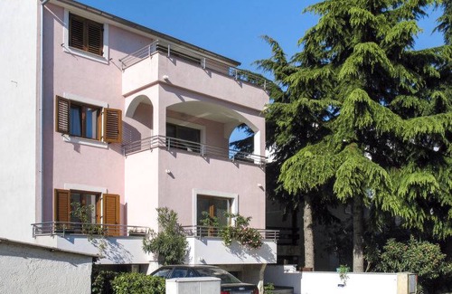 Rovinj Apartment | Zinka (HVBMS6C)