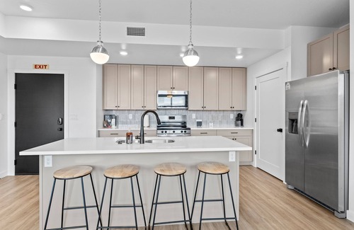 St. George Apartment | Zion Cliffside Retreat l Gem for Relaxation