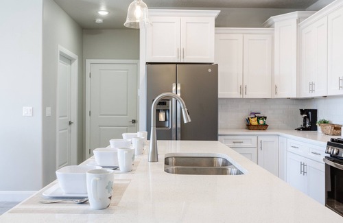 Hurricane House | Zion Village Resort 362 | Zions National Park, Ping Pong, Community Resort