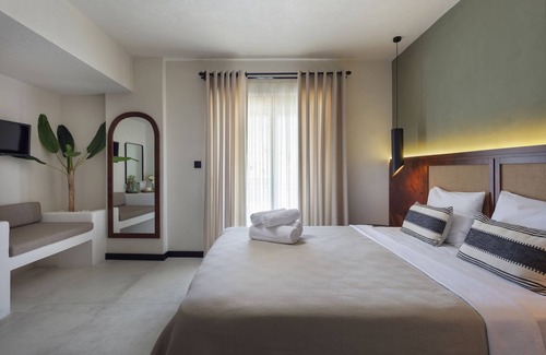 Mithatpasa Hotel | Zoi Cunda
