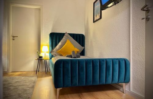 Willroth Apartment | ZOVA - Superior Apartment - near A3