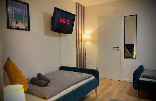 Willroth Apartment | ZOVA - Superior Apartment - near A3