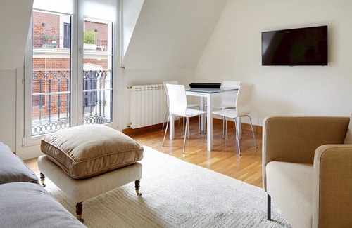 San Sebastian Centro Apartment | Zubieta Playa 3 by FeelFree Rentals