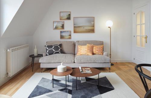 San Sebastian Centro Apartment | Zubieta Playa 3 by FeelFree Rentals