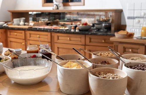 Fortezza Hotel | Zur Brücke apartments and rooms - Your home in heart of South Tyrol, with Brixencard