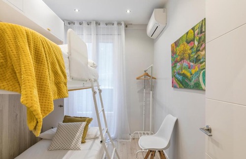 Gros Apartment | Zurriola Suites2 by Forever Rentals