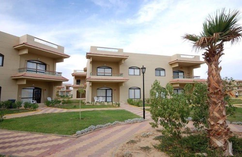 Sheraton Road -Sakkala Hotel | ZYA Regina resort and Aqua Park