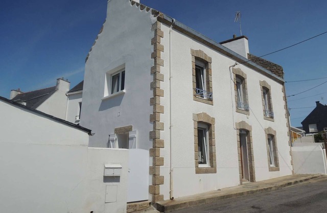 Étel - House 115 sqm, 5 rooms, port view, 9 people