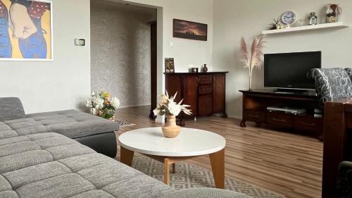 Útulný 3 izbový byt v tichej lokalite