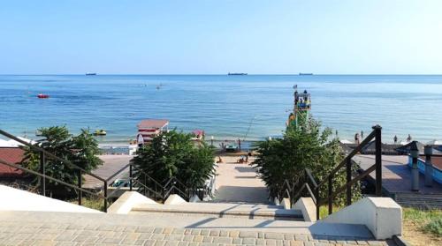 Посуточно возле моря м Южне