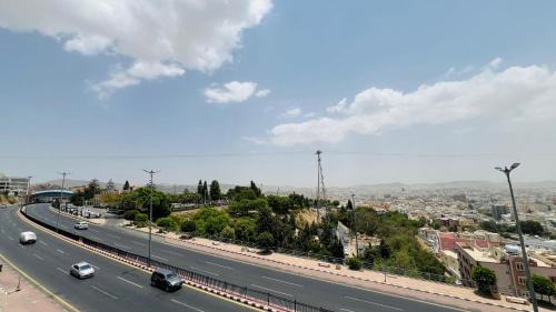شقق خالد حسن محمد آل هادي للشقق المخدومة