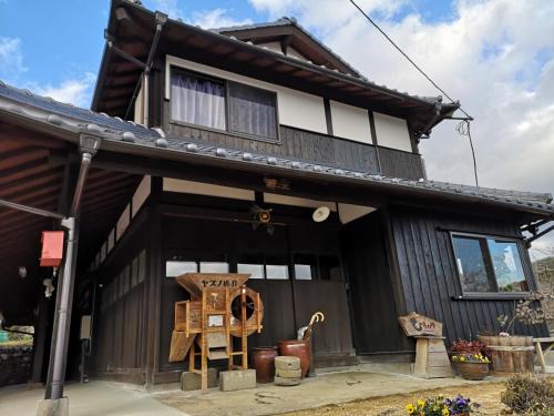 古民家ゲストハウスひまわり