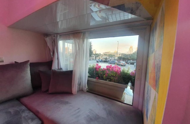 (01) The Elegant Studio in The heart of Cairo