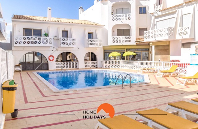 #035 T2 Oura Village by Home Holidays