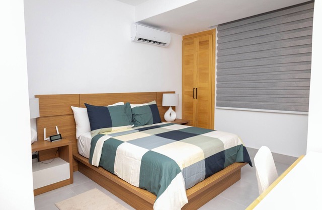 1 Bed Apartment, floor 5