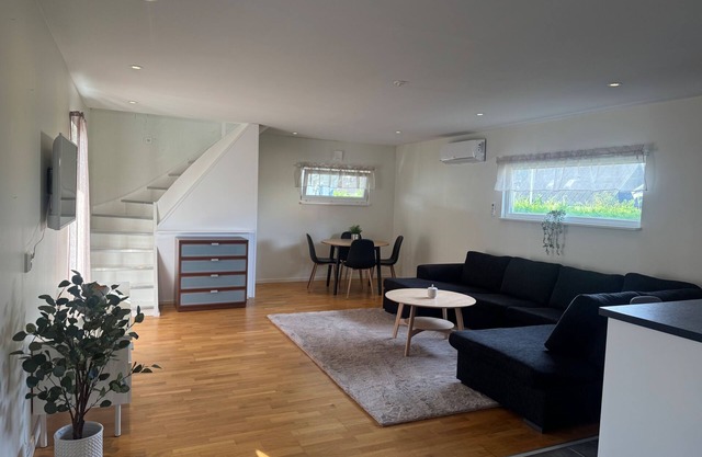 1-Bed Apartment - Sleeps for 6 near Kristianstad
