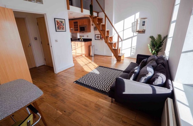 1-bed maisonette in Portland Square