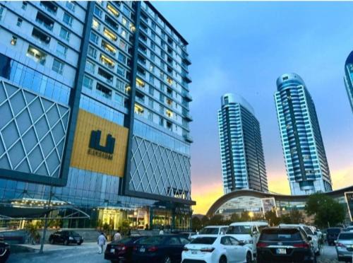 1 Bed Room Suite Elysium Tower-Opposite Centaurus Mall Islamabad