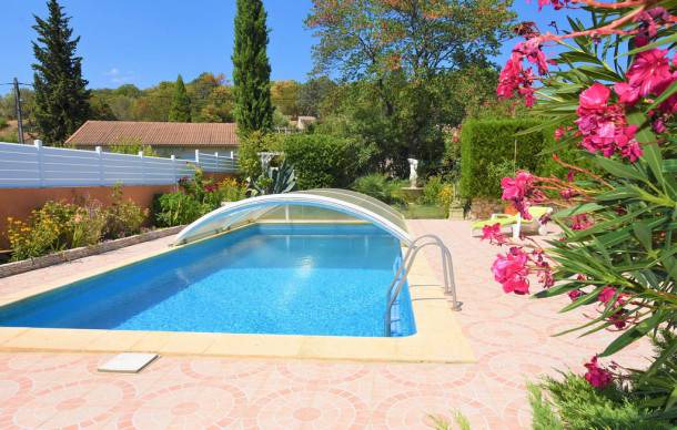 1 bedroom accommodation in Donzère