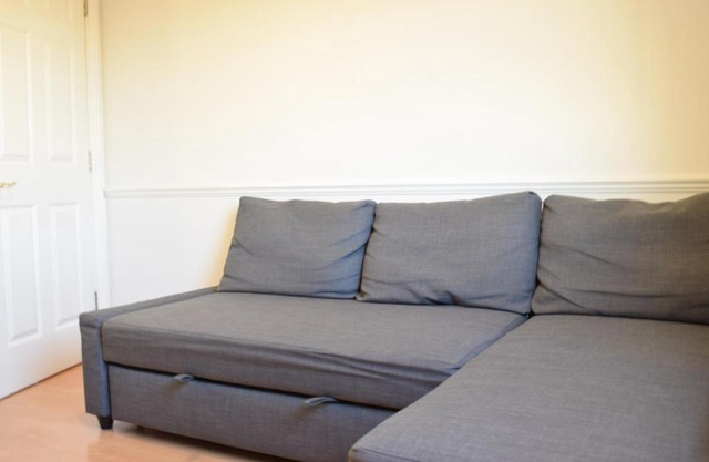 1 Bedroom Apartment in Stepney Green