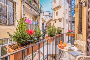 1 BEDROOM APT BALCONY in ROMA