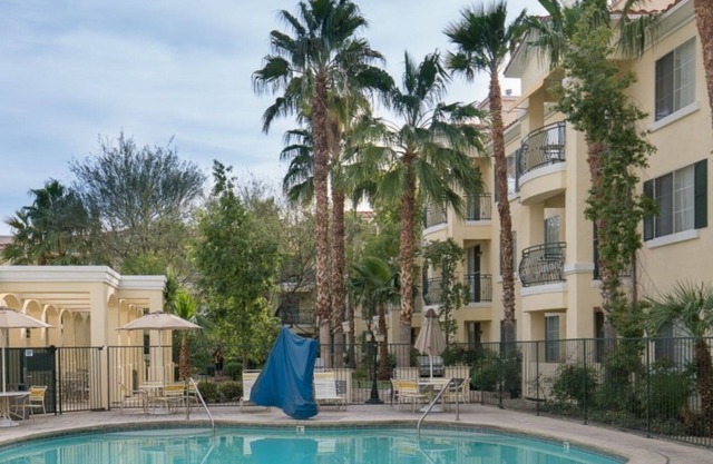 1 bedroom at Club De Soleil