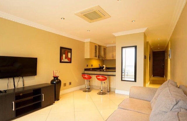 1 Bedroom Beach Apartment Ushaka Durban