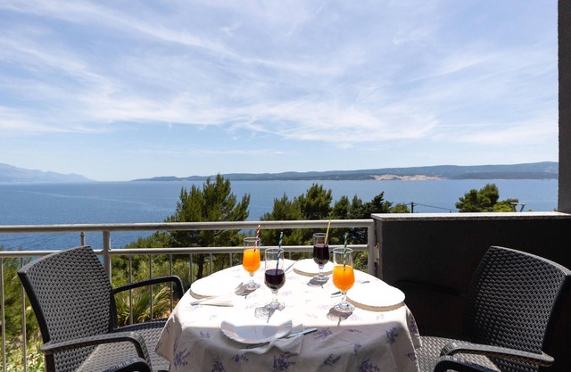 1 bedroom beautiful apartment in Omis