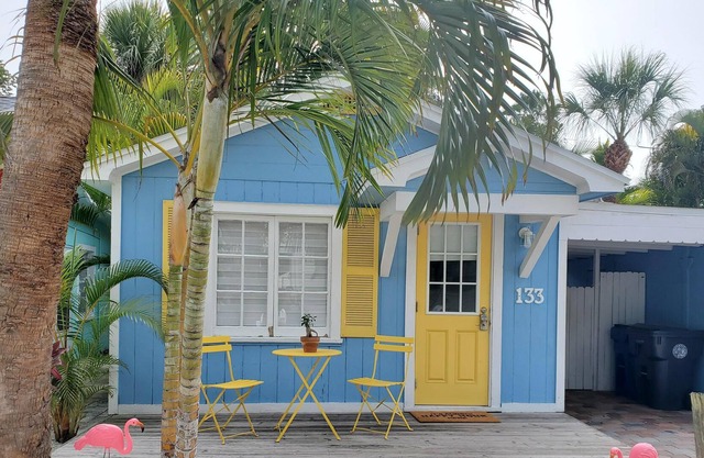 1 BR | Cottage Type | WiFi | Near Beach