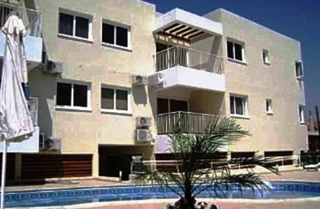 1 Double bedroom apartment in a modern development near Larnaca