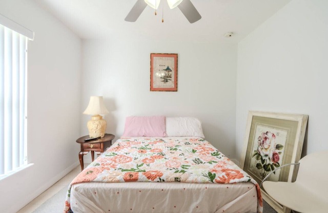 1 Flint and Kingscrest, LLC - Apopka