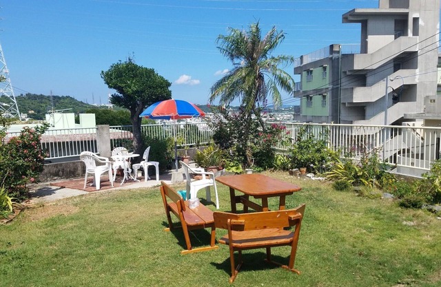 1 house with garden and car height /Uruma Okinawa