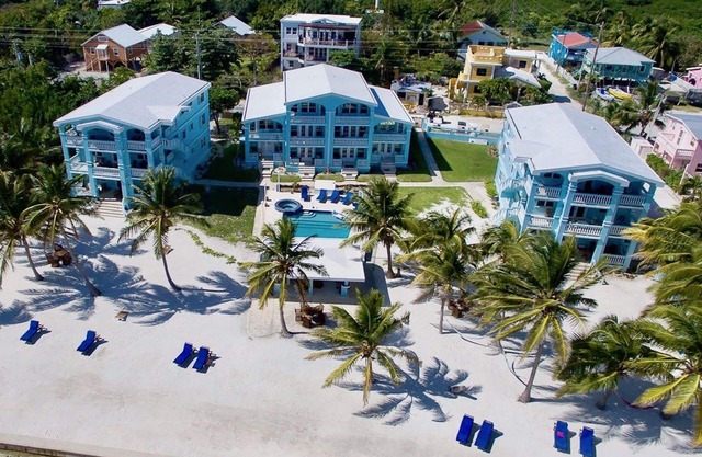 10 beachfront condos-up to 25 bedrooms, great for weddings, reunions, more!