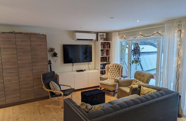 10 month term renter is preferable. Bright, quiet, and private home and yard