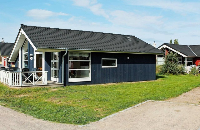 10 person holiday home in Großenbrode