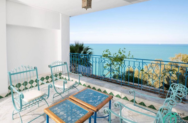 100 m² Apartment ∙ 2 bedrooms ∙ 4 guests
