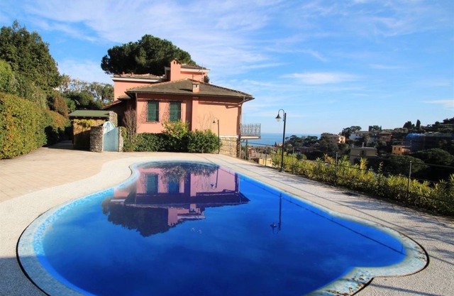 100 m² Apartment ∙ 2 bedrooms ∙ 4 guests