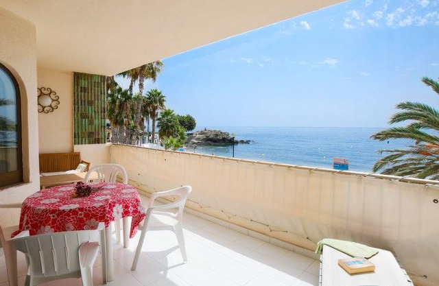 100 m² Apartment ∙ 1 bedroom ∙ 3 guests