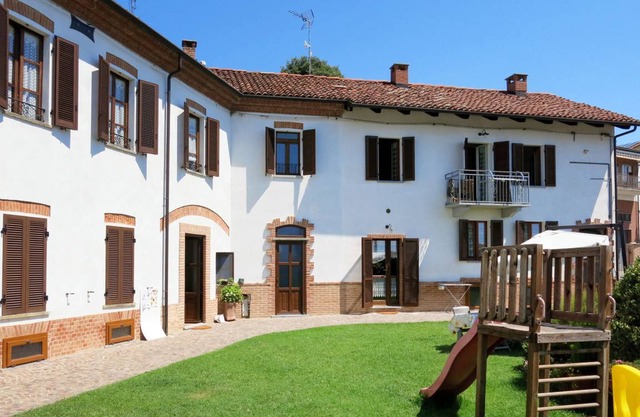 100 m² House ∙ 1 bedroom ∙ 7 guests
