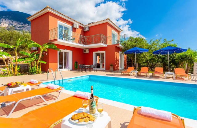 100 m² Villa ∙ 3 bedrooms ∙ 6 guests