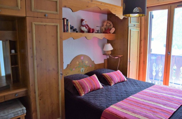 100m from ski slopes, 2nd floor, balcony, tv, ski locker, 40m², Pralognan-la-Vanoise