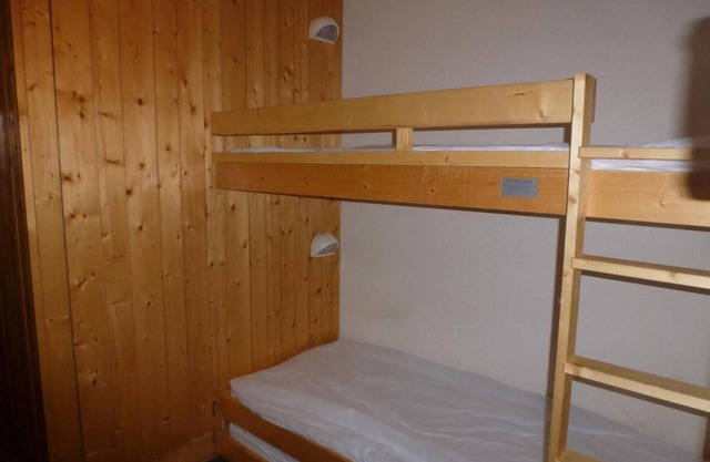 100m from resort center, 3rd floor, tv, 30m², Les Arcs