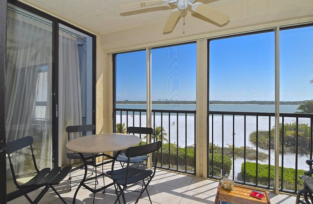 101 m² Condo ∙ 2 bedrooms ∙ 6 guests