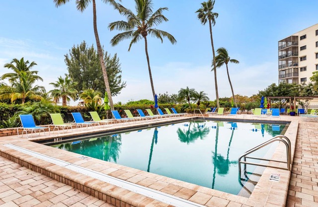 101 m² Condo ∙ 2 bedrooms ∙ 5 guests
