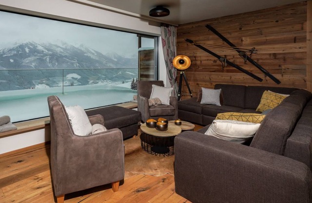 105 m² Apartment ∙ 3 bedrooms ∙ 7 guests