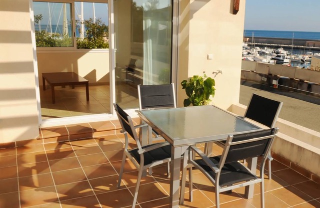 107 m² Apartment ∙ 2 bedrooms ∙ 6 guests