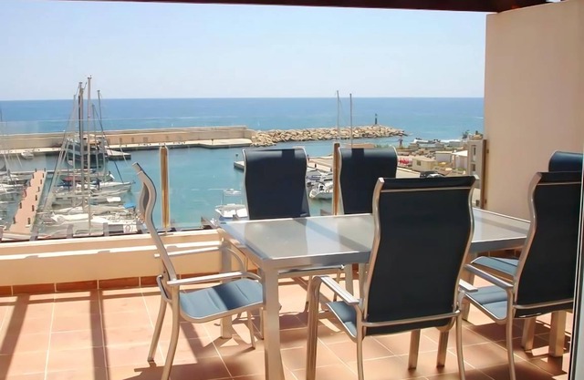 115 m² Apartment ∙ 3 bedrooms ∙ 8 guests