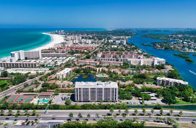116 m² Condo ∙ 2 bedrooms ∙ 6 guests