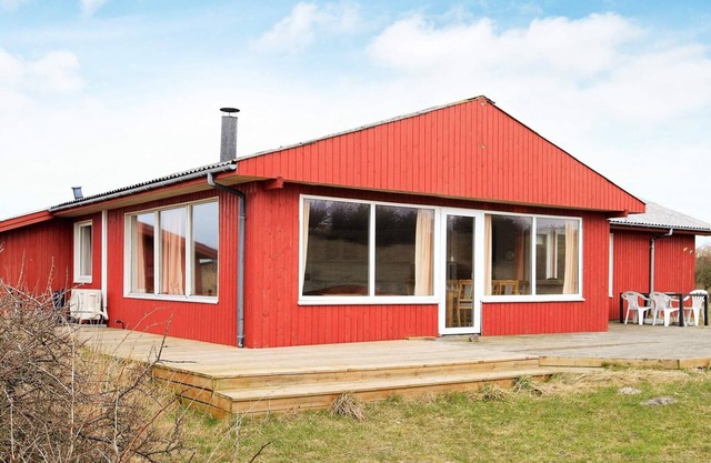 12 person holiday home in Hjørring-By Traum